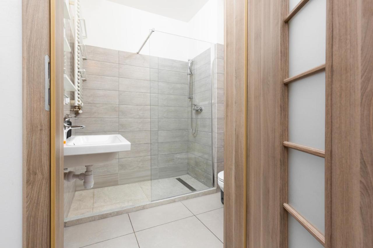 Apartments Warsaw Bitwy Warszawskiej Ngoại thất bức ảnh